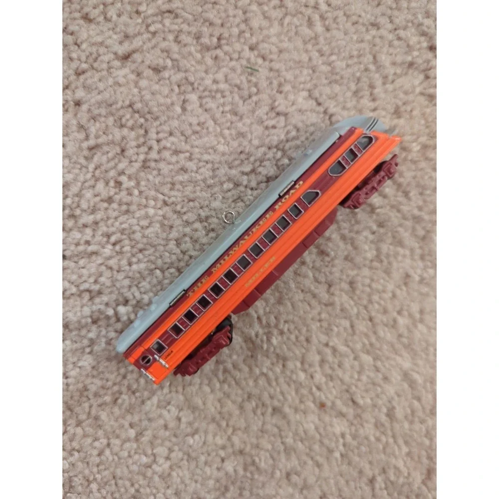 Hallmark‎ Keepsake Ornamen 2004 Lionel Hiawatha Observation Car